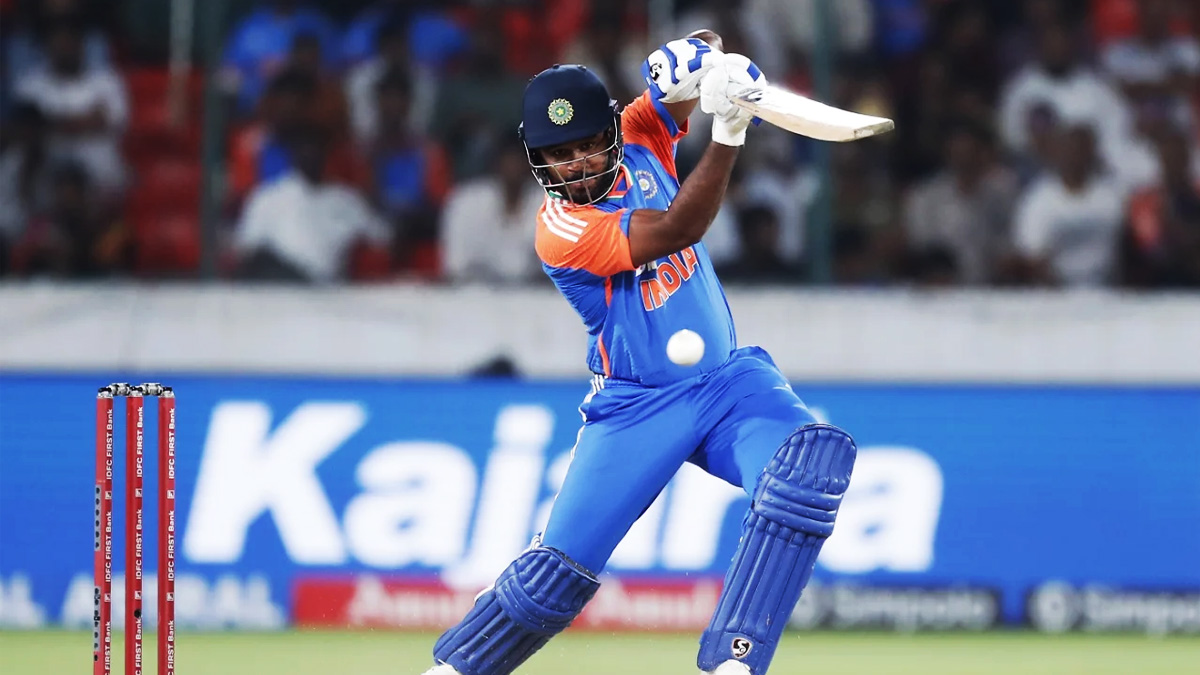 পাওয়ার প্লেতে ছন্নছাড়া টাইগার বোলাররা