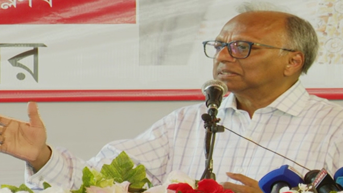 বাঙালি-মুসলমানরা দ্রুত ভুলে যায়, শেখ হাসিনার অপকর্মও ভুলে গেছে: মাহমুদুর রহমান