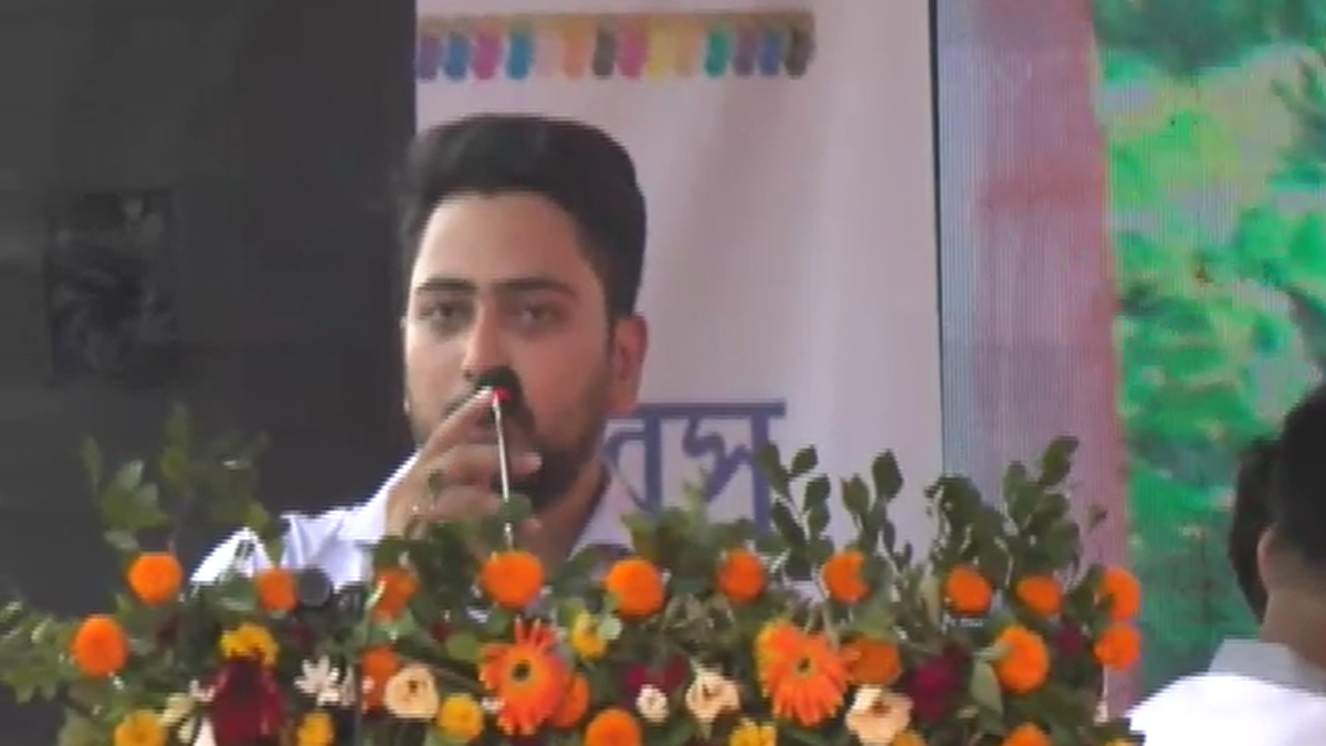 বেরোবিতে দেয়া সম্মাননা ফিরিয়ে দিলেন উপদেষ্টা নাহিদ