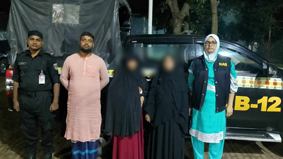 ভোলায় সিরাজ হত্যা মামলায় নারীসহ গ্রেফতার ৩