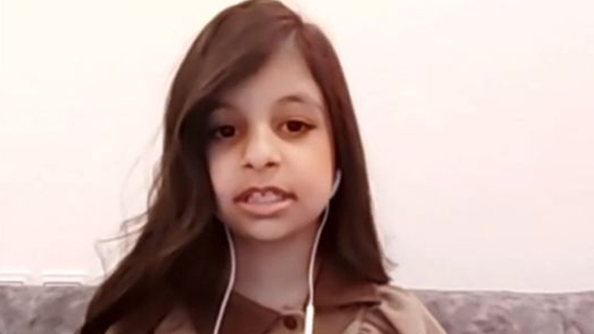 মায়ের জীবন বাঁচিয়ে সৌদি আরবে সর্বকনিষ্ঠ প্যারামেডিকের স্বীকৃতি পেল ৮ বছরের সারা