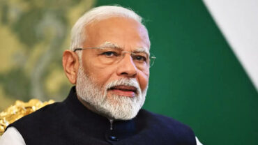 ইসলামাবাদ হাইকমিশনের সব কর্মী প্রত্যাহারসহ পাকিস্তানের বিরুদ্ধে পাঁচ সিদ্ধান্ত মোদির