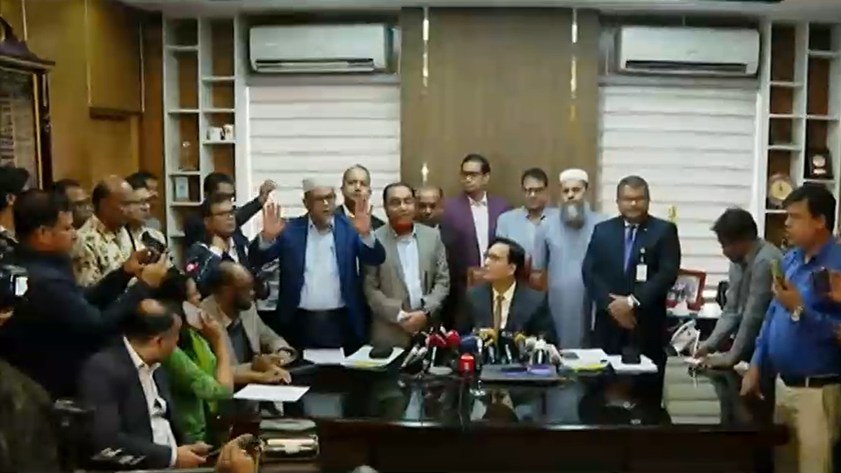 উপসচিব পদে প্রশাসন ক্যাডারের জন্য শতভাগ পদ রাখার দাবি