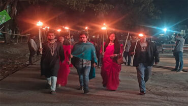 আগরতলায় বাংলাদেশের হাইকমিশনে হামলার প্রতিবাদে জাবিতে মশাল মিছিল