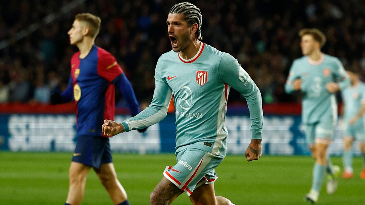 বার্সেলোনাকে ২-১ গোলে হারিয়েছে অ্যাথলেটিকো মাদ্রিদ