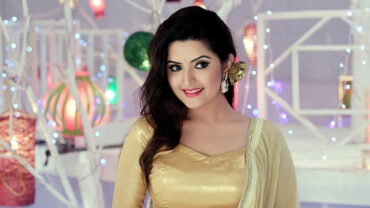 নিজেই নিজেকে ৩ প্রশ্ন করলেন পরীমণি, বললেন প্লিজ ছেড়ে দেন