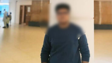 রাবিতে ৪ মাস ক্লাস করার পর ভুয়া শিক্ষার্থী আটক