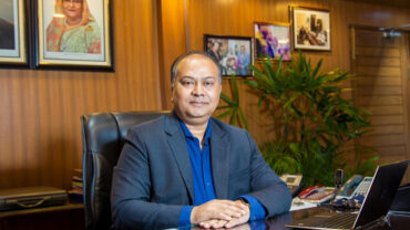 বিএসইসির সাবেক চেয়ারম্যান শিবলী রুবাইয়াতসহ ৬ জনের বিরুদ্ধে মামলা