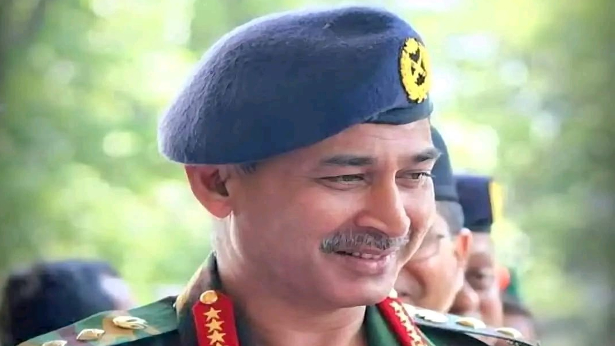 সাবেক সেনাপ্রধানের দৃষ্টিতে চব্বিশের ‘আধা-বিপ্লব’ বেহাত হলো যেভাবে