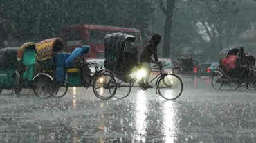 রাজধানীসহ বিভিন্ন স্থানে বৃষ্টি, তাপমাত্রা কম থাকবে দু-তিন দিন