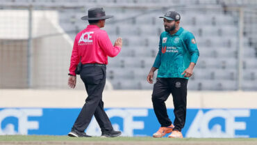 হৃদয়ের নিষেধাজ্ঞা, সংবাদ সম্মেলন ডেকেছেন ক্রিকেটাররা