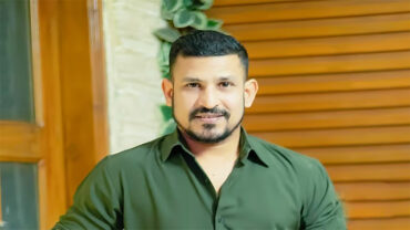 নিষেধাজ্ঞা কাটিয়ে মাঠে ফিরছেন নাসির