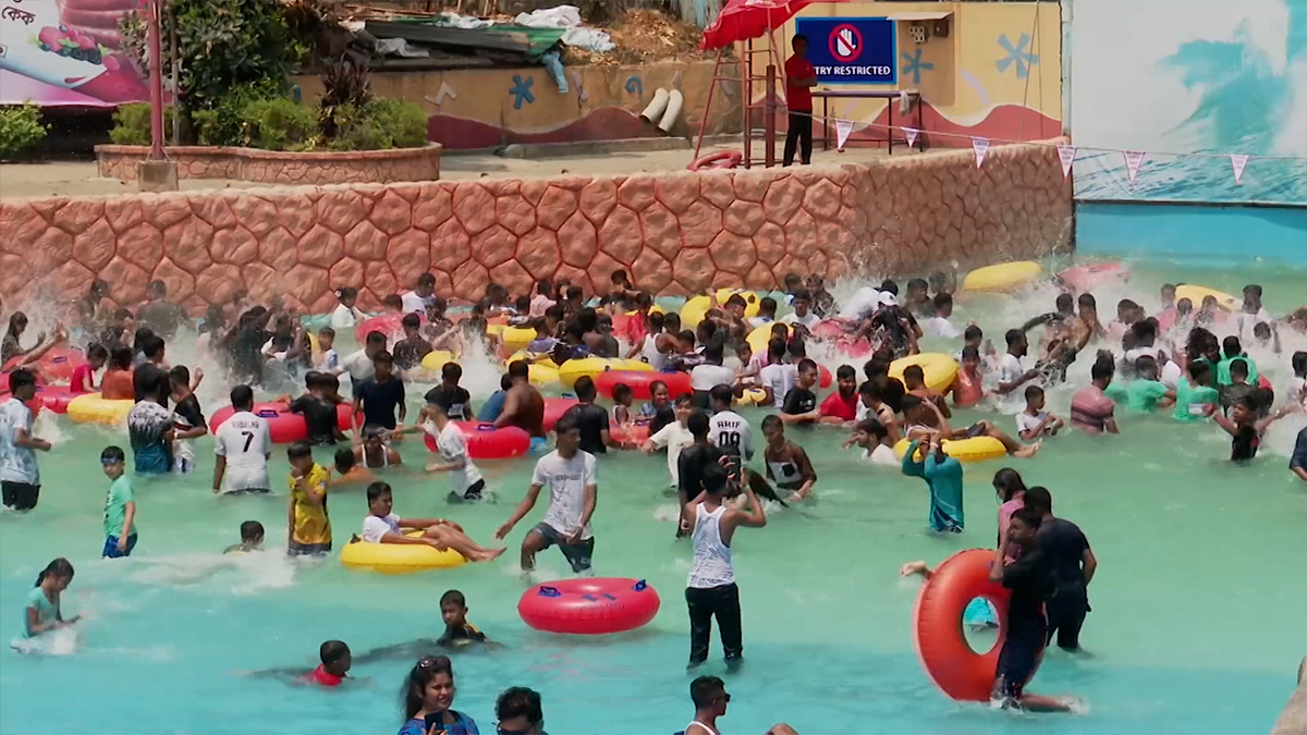 ঈদের ছুটিতে পর্যটন স্পটগুলো পর্যটকে মুখর