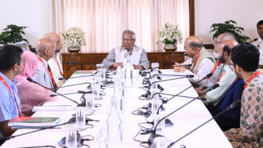 স্বাস্থ্য সংস্কার কমিশনের সুপারিশে ওষুধ কোম্পানিগুলো যা করতে পারবে না