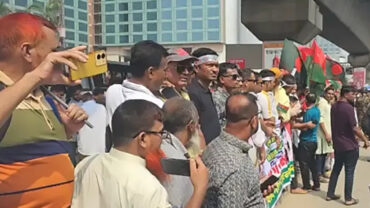 বিমানবন্দর থেকে গুলশান: স্লোগানে স্লোগানে মুখরিত রাজপথ