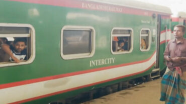 ঈদযাত্রার চতুর্থ দিন: সকাল থেকে ছেড়েছে ১০টি ট্রেন