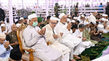 জাতীয় ঈদগাহে ঈদের নামাজ আদায় করলেন প্রধান উপদেষ্টা