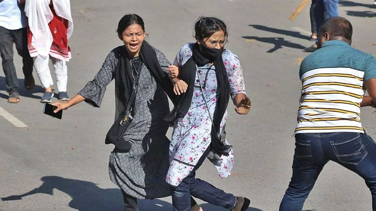 ফিরে দেখা ১৫ জুলাই: ছাত্রলীগের সঙ্গে ছড়িয়ে পড়ে শিক্ষার্থীদের সংঘর্ষ