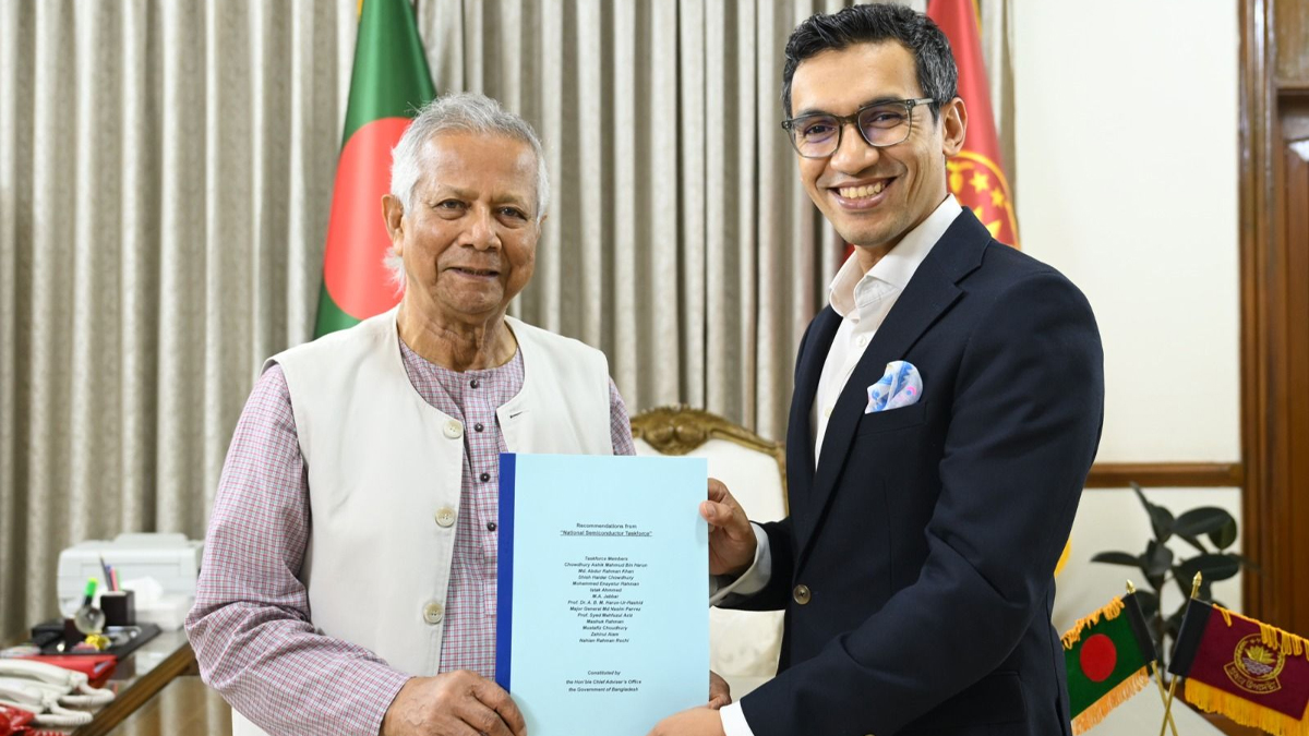 জাতীয় সেমিকন্ডাক্টর টাস্কফোর্সের চূড়ান্ত সুপারিশ প্রধান উপদেষ্টাকে হস্তান্তর