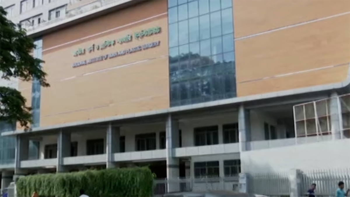 বার্ন ইউনিটে চিকিৎসা সেবা শুরু করেছে চীনা বিশেষজ্ঞ দল