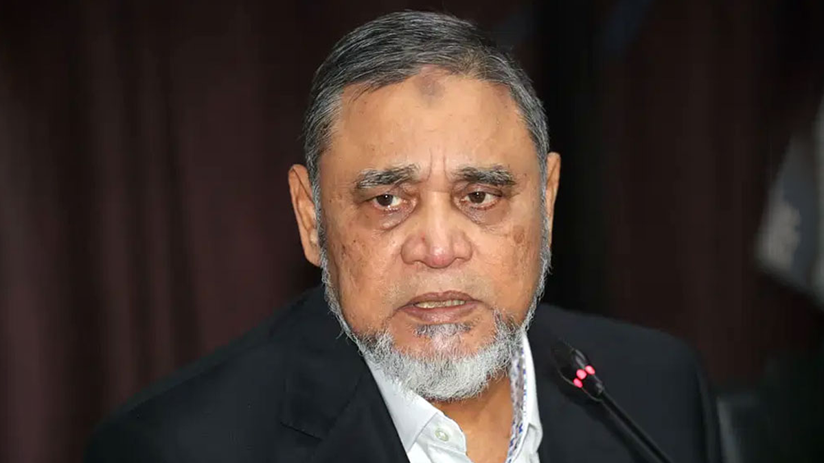 রাতে ভোট করে সরকারি কর্মকর্তা ও পুলিশ তাদের সুনাম নষ্ট করেছে: সিইসি