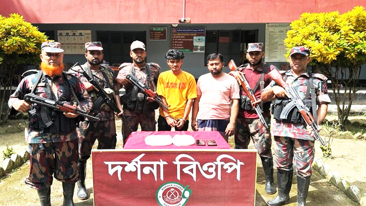 চুয়াডাঙ্গায় ১১ কেজি ভারতীয় রূপাসহ আটক ২