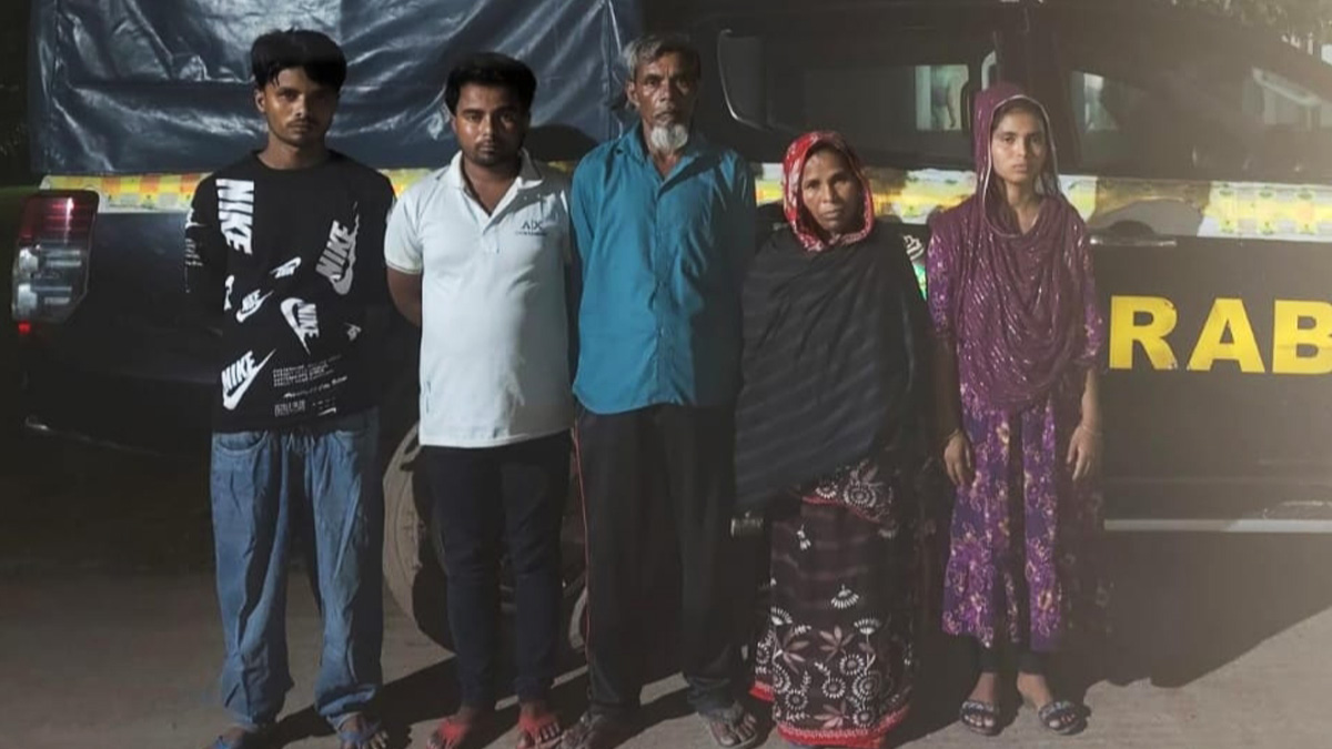 গাইবান্ধায় গৃহবধূ হত্যা মামলায় পলাতক স্বামী-স্ত্রীসহ ৫ আসামি গ্রেফতার