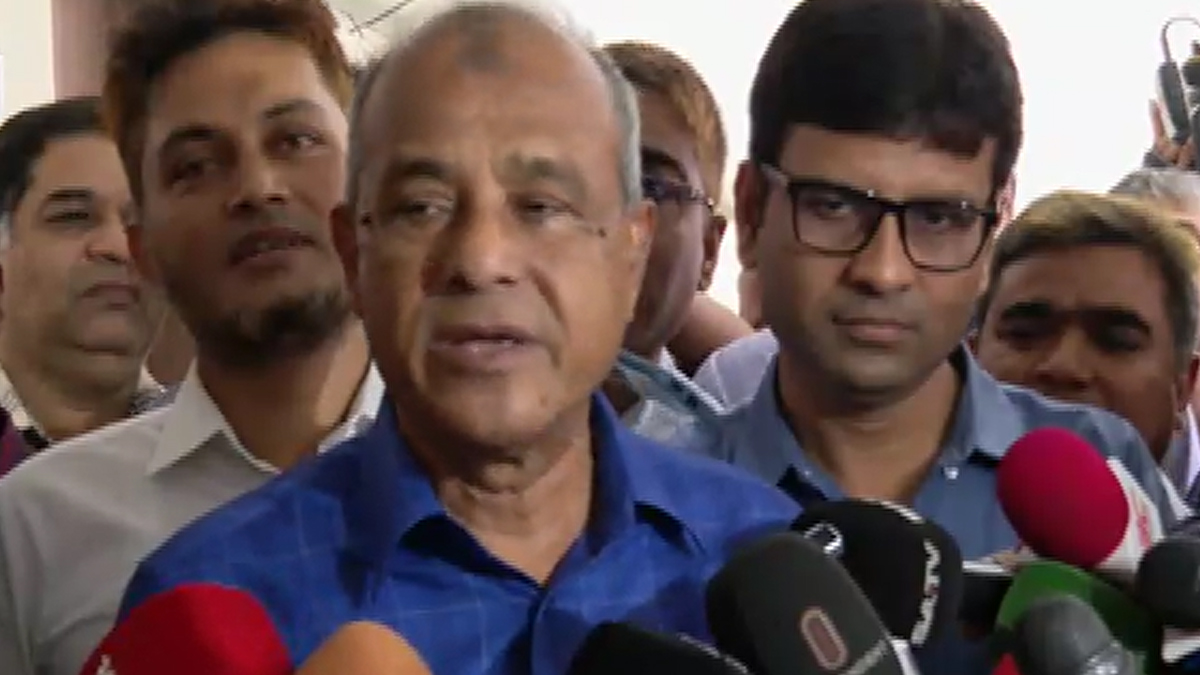 ৫ আগস্ট ঘিরে কোনো নিরাপত্তা শঙ্কা নেই: স্বরাষ্ট্র উপদেষ্টা