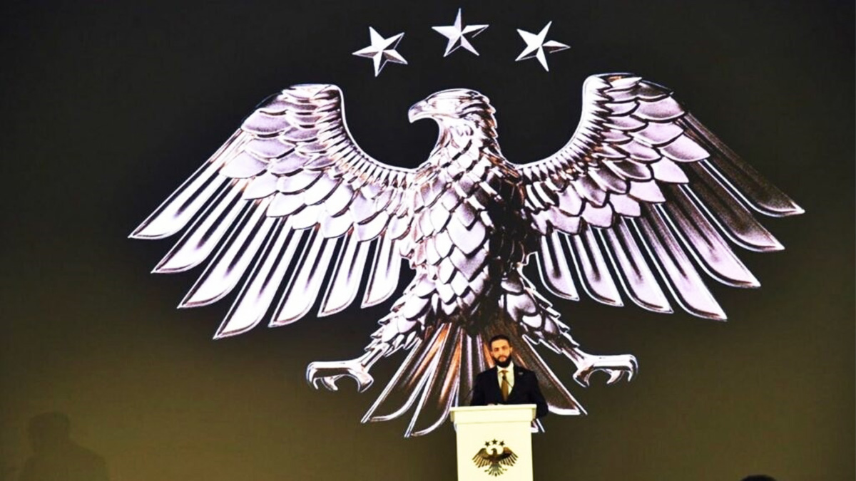 নতুন জাতীয় প্রতীক উন্মোচন করল সিরিয়া