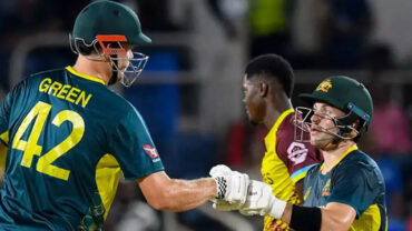 ওয়েস্ট ইন্ডিজকে ৮ উইকেটে হারিয়েছে অস্ট্রেলিয়া