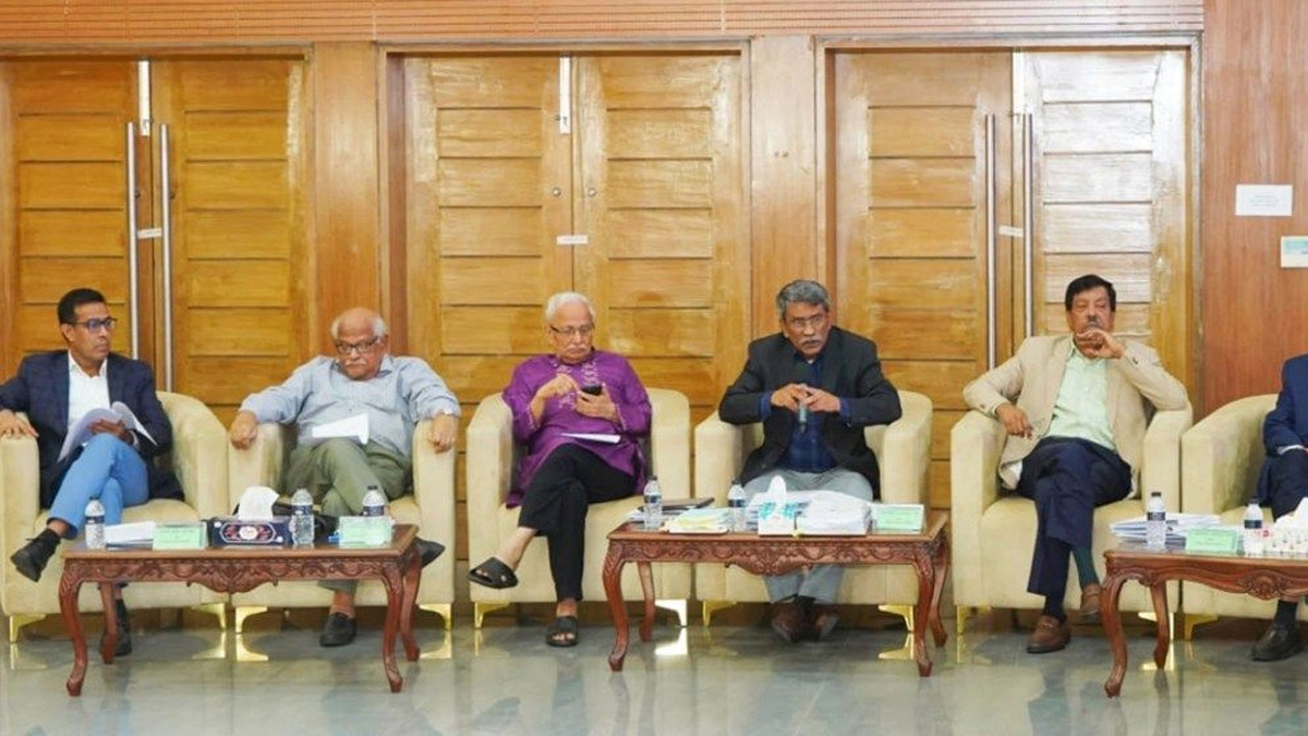 রাষ্ট্রীয় নিয়োগ ও মৌলিক অধিকার নিয়ে ঐকমত্য কমিশনের বৈঠক আজ