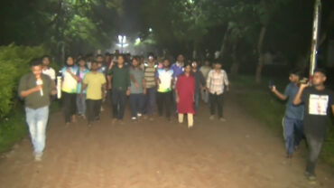 বেরোবির দেয়ালে দেয়ালে ‘জয় বাংলা’, বৈষম্যবিরোধীদের বিক্ষোভ