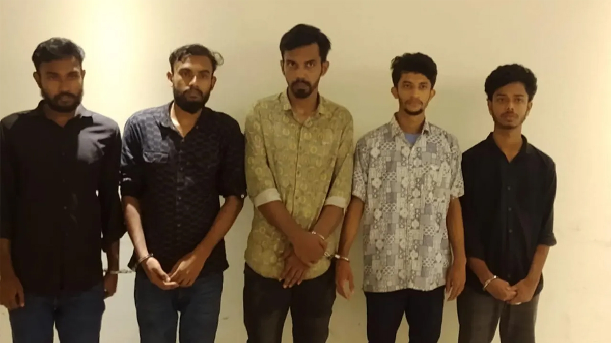 গুলশানে সমন্বয়ক পরিচয়ে চাঁদাবাজি, গ্রেফতার ৫