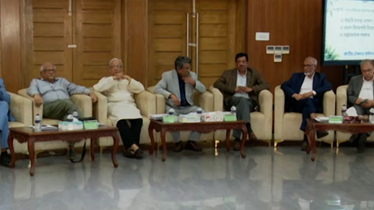 ঐকমত্য কমিশনের সঙ্গে দলগুলোর দ্বিতীয় দফার দ্বাদশ দিনের আলোচনা শুরু