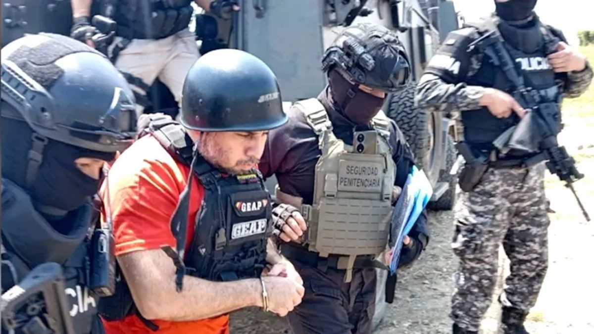 ড্রাগ লর্ড ভিলামার ফিটোকে যুক্তরাষ্ট্রে পাঠালো ইকুয়েডর