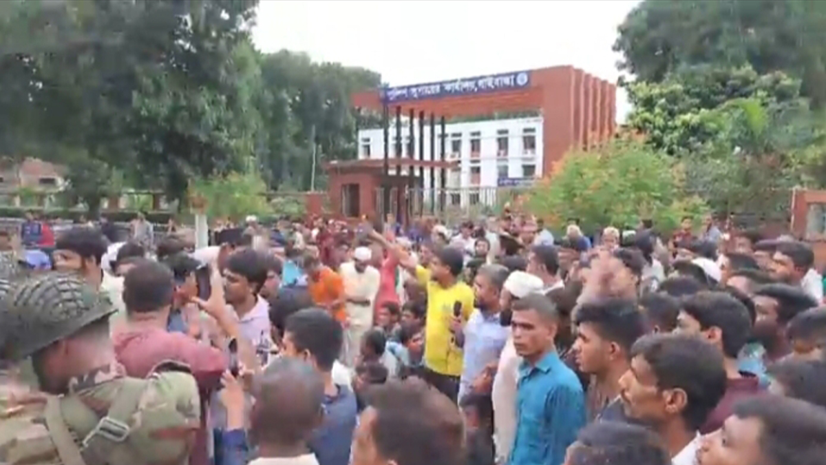 গাইবান্ধায় শিবির নেতার মরদেহ উদ্ধার নিয়ে চাঞ্চল্য, সড়ক অবরোধ