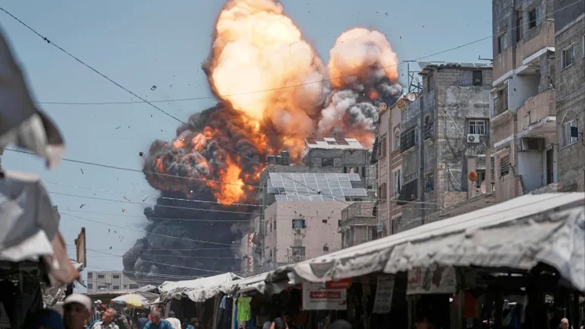 যুদ্ধবিরতি আলোচনার মাঝেই গত ২৪ ঘণ্টায় ইসরায়েলি হামলায় ১০৯ ফিলিস্তিনি নিহত