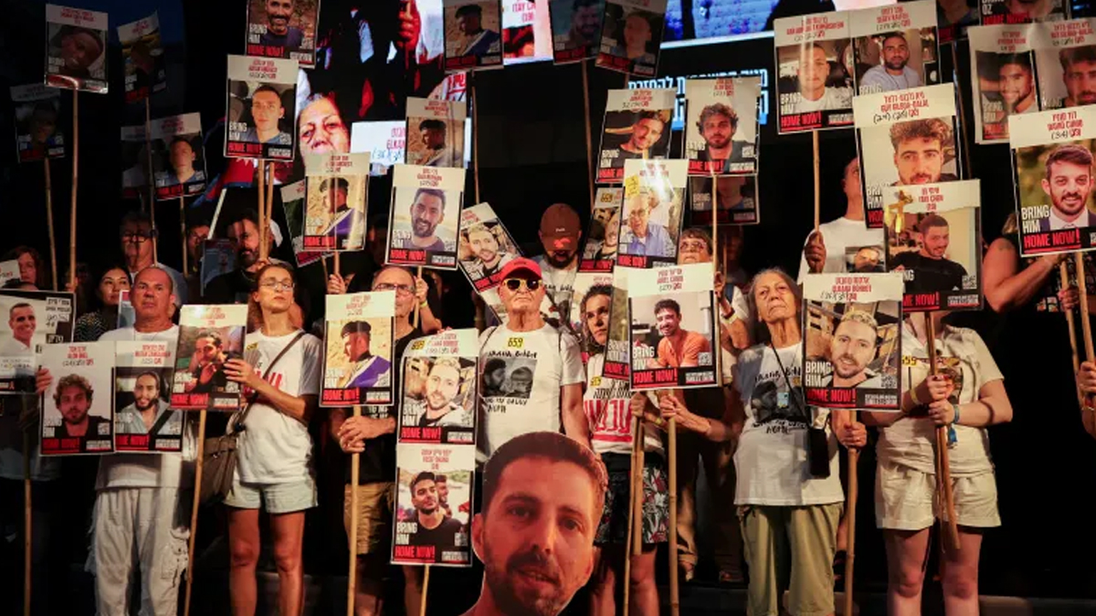 গাজায় যুদ্ধবিরতি ও জিম্মিদের মুক্তির দাবিতে আবারও বিক্ষোভ ইসরায়েলে