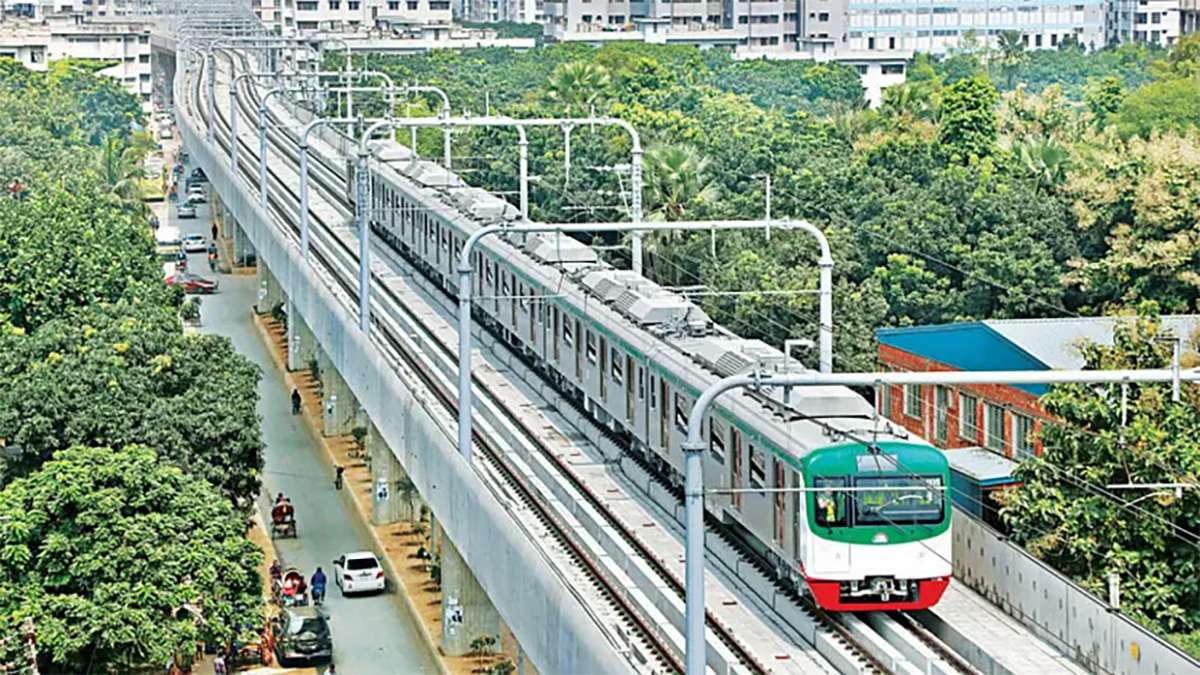 আহতদের হাসপাতালে নিতে মেট্রোরেলের বগি বরাদ্দ