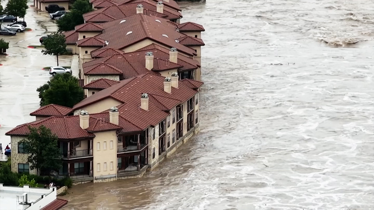 টেক্সাসে বন্যা, মার্কিন আবহাওয়া বিভাগের সক্ষমতা নিয়ে উঠছে প্রশ্ন