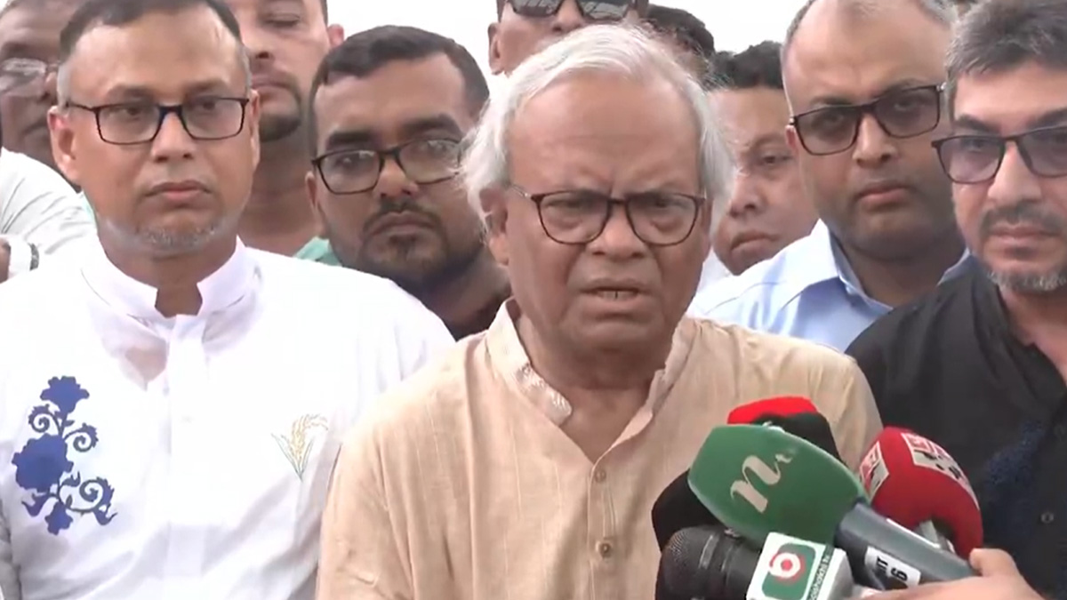 অন্তর্বর্তী সরকার ক্রমান্বয়ে একটি রাজনৈতিক দলের হয়ে যাচ্ছে: রিজভী