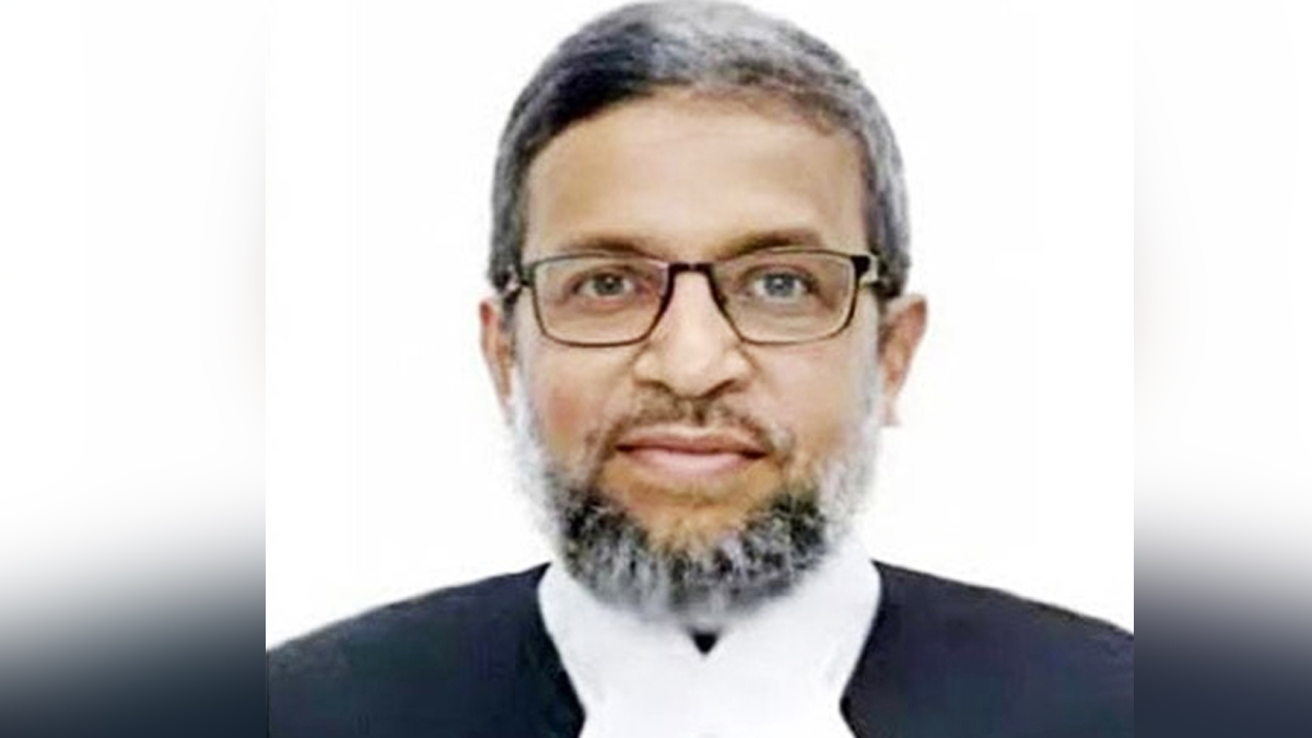 খালেদা জিয়াকে কারাদণ্ড দেয়া বিচারপতি আখতারুজ্জামানের পদত্যাগ