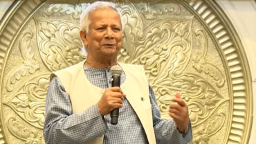 জুলাই আকাঙ্ক্ষা বাস্তবায়নে সব ধর্মের মানুষকে একসঙ্গে কাজ করতে হবে: প্রধান উপদেষ্টা
