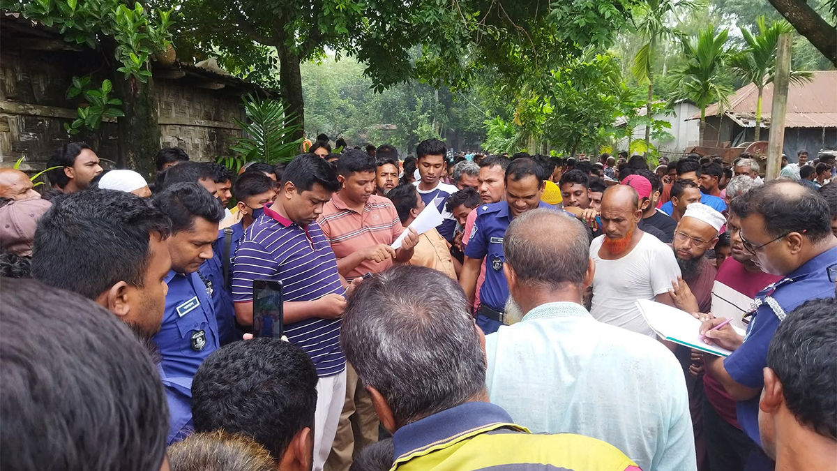 তেঁতুলিয়ায় যুবকের রহস্যজনক মৃত্যু! মরদেহ পড়ে ছিল বাড়ির পাশে