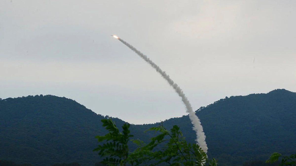 নতুন আকাশ প্রতিরক্ষা ব্যবস্থার পরীক্ষা চালিয়েছে উত্তর কোরিয়া