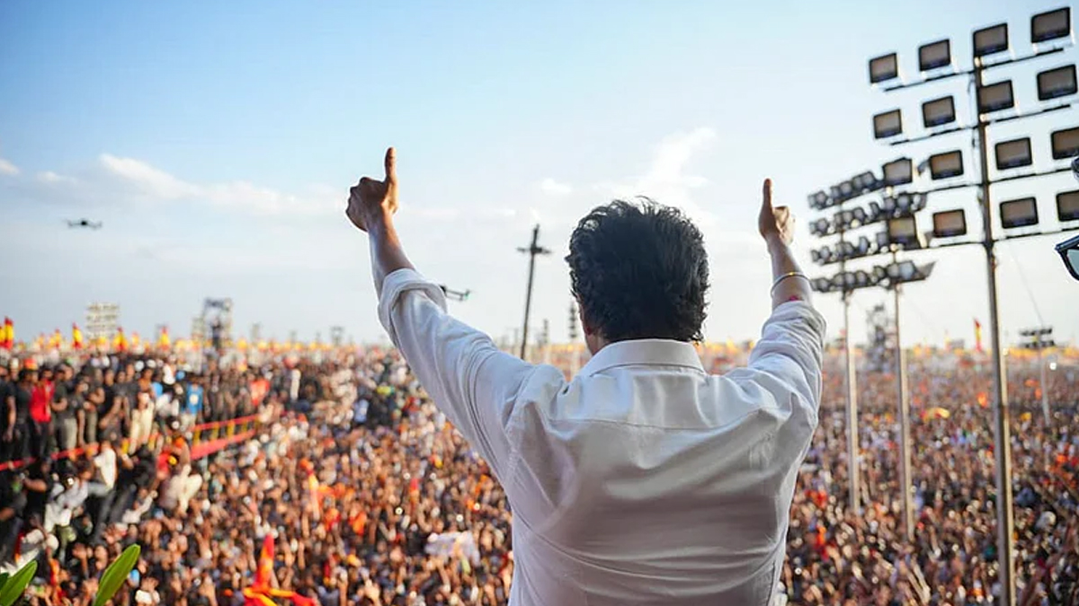 বিজেপিকে ‘ফ্যাসিবাদী’ বলে যুদ্ধ ঘোষণা থালাপতি বিজয়ের