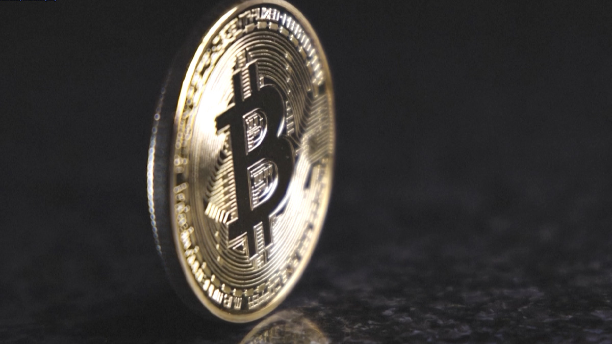 আবারও রেকর্ড পরিমাণ বাড়লো বিটকয়েনের দাম