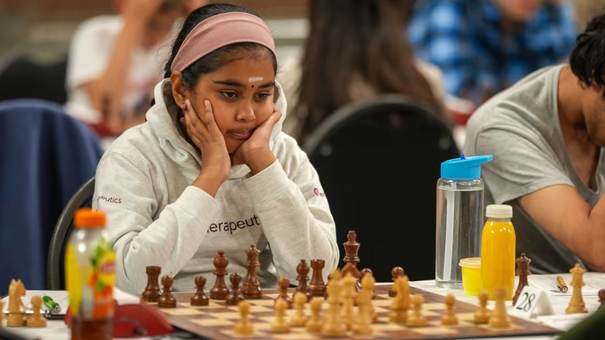 দাবায় গ্র্যান্ডমাস্টারকে হারিয়ে বিশ্ব রেকর্ড গড়লেন ১০ বছরের বোধানা শ্রীভানান্দান