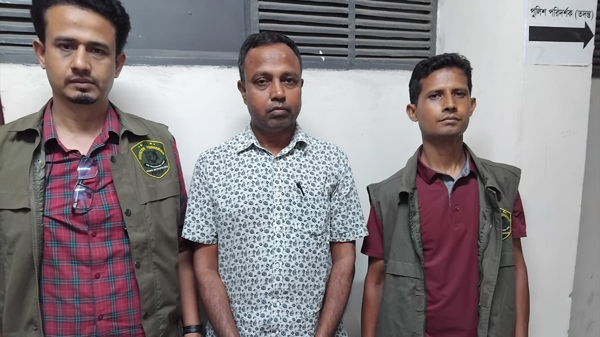 কৃষকলীগের কেন্দ্রীয় কমিটির সদস্য গ্রেফতার