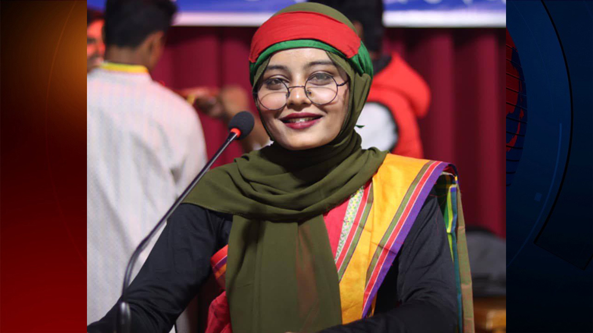 ‘মেয়েদের নিয়ে নোংরামি থামানোর’ আহ্বান জানিয়ে রাজনীতি ছাড়লেন বৈষম্যবিরোধী নেত্রী